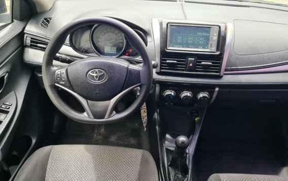 Selling Black Toyota Vios 2017 in Quezon-3