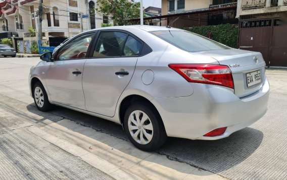 Selling Pearl White Toyota Vios 2018 in Quezon-4