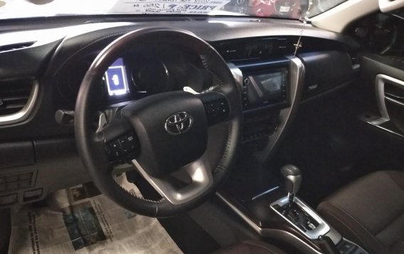 Selling Silver Toyota Fortuner 2018 in Pasig-5