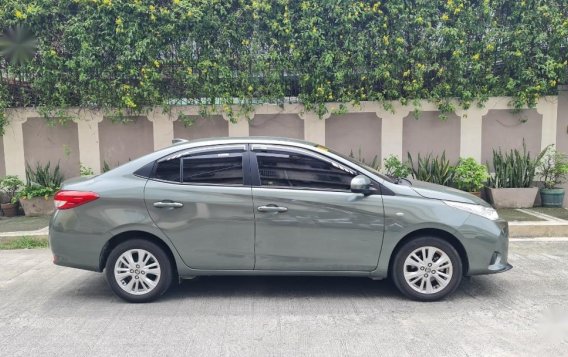 Selling Green Toyota Vios 2021 in Quezon-7