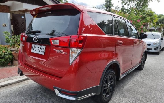 Selling Red Toyota Innova 2019 in Quezon-4
