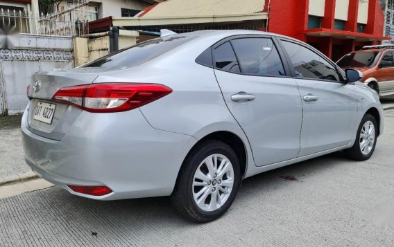 Selling Brightsilver Toyota Vios 2021 in Quezon-5