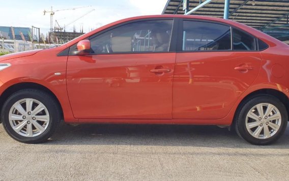 Selling Orange Toyota Vios 2018 in Manila-9