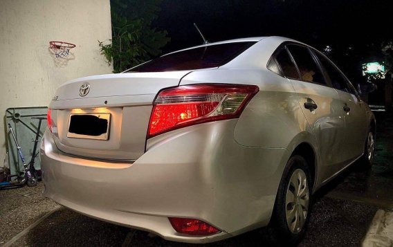 Pearl White Toyota Vios 2016 for sale in Quezon-3