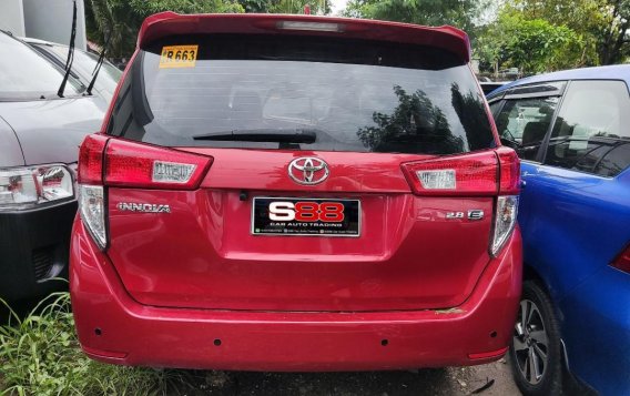Selling Red Toyota Innova 2020 in Quezon-1