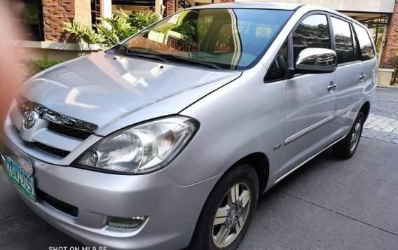 Pearl White Toyota Innova 2008 for sale in Quezon-3