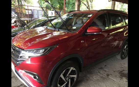 Selling Red Toyota Rush 2019 MPV-2