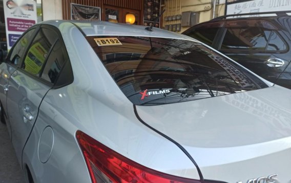 Brightsilver Toyota Vios 2018 for sale in Cebu-4