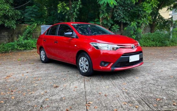 Red Toyota Vios 2014 for sale in Manila-3