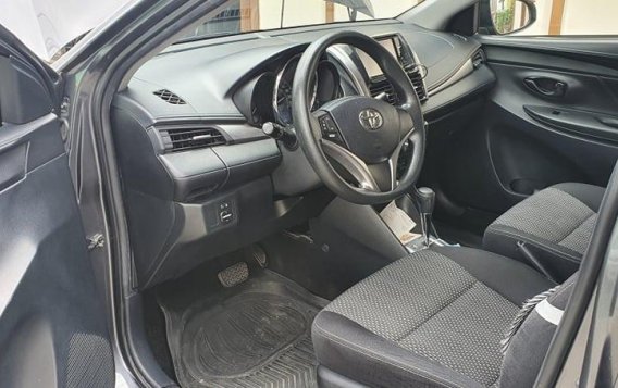 Selling Grey Toyota Vios 2015 in Las Piñas-5