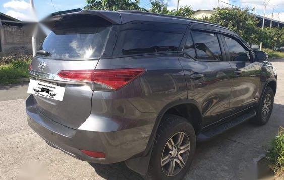 Selling Silver Toyota Fortuner 2017 in Quezon-3