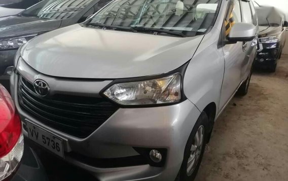 Selling Silver Toyota Avanza 2017 in Quezon-1