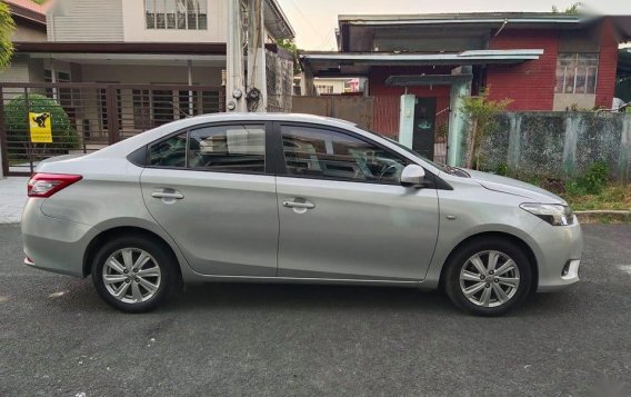 Selling Brightislver Toyota Vios 2016 in Quezon-7