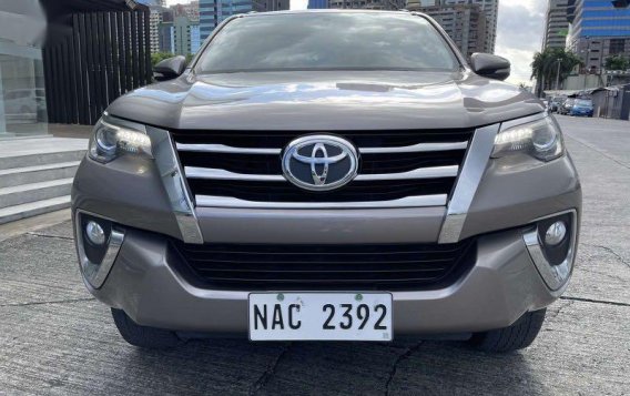 Selling Silver Toyota Fortuner 2017 in Pasig-1