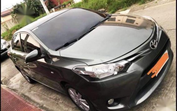 Silver Toyota Vios 2017 for sale in Las Pinas-2