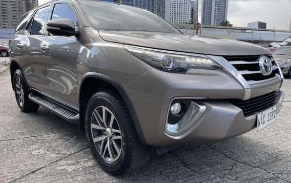 Selling Silver Toyota Fortuner 2017 in Pasig-5