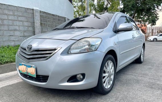 Pearl White Toyota Vios 2010 for sale in Imus-2