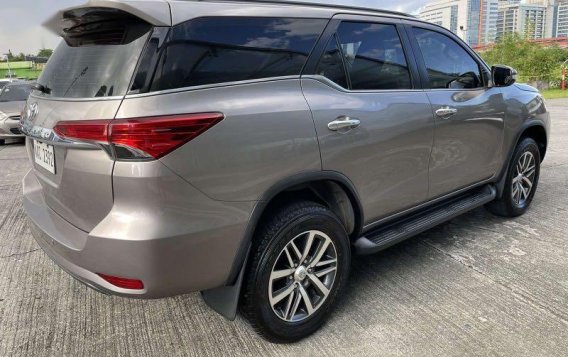 Selling Silver Toyota Fortuner 2017 in Pasig-9