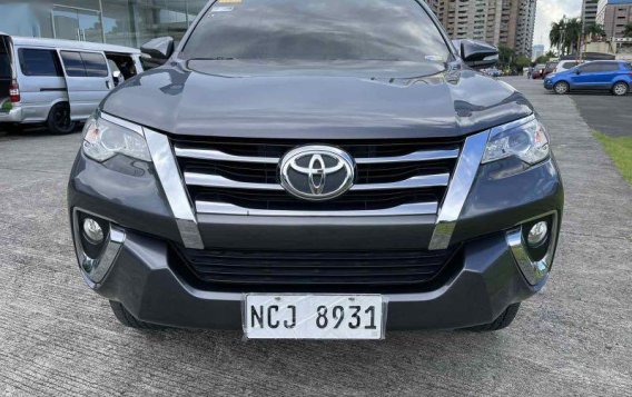 Silver Toyota Fortuner 2017 for sale in Pasig-1