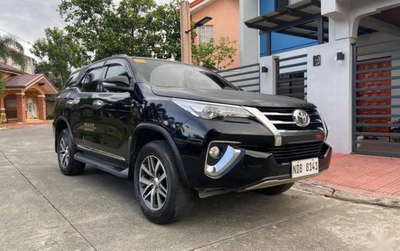 Black Toyota Fortuner 2016 for sale in Quezon-1