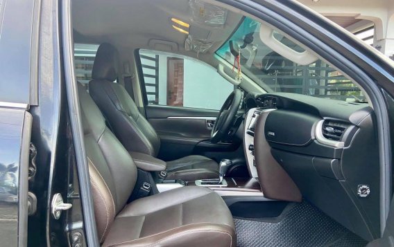 Black Toyota Fortuner 2016 for sale in Quezon-4