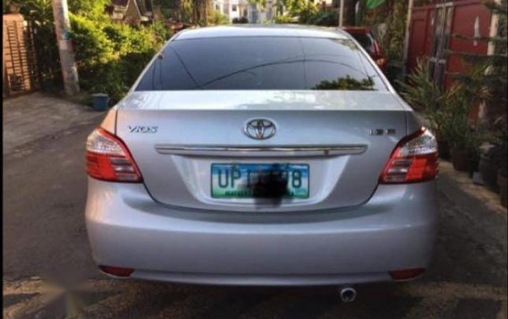 Selling Brightsilver Toyota Vios 2012 in Quezon-3