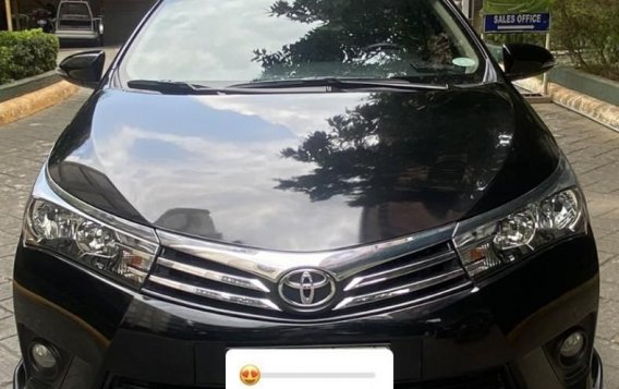 Selling Black Toyota Corolla Altis 2016 in Quezon-7