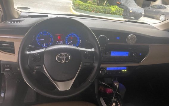 Selling Black Toyota Corolla Altis 2016 in Quezon-2