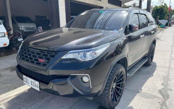 Silver Toyota Fortuner 2016 for sale in Jaen-2