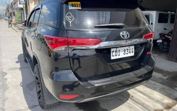 Silver Toyota Fortuner 2016 for sale in Jaen-4
