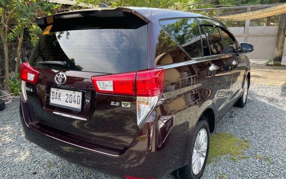 Selling Red Toyota Innova 2019 in Quezon-5