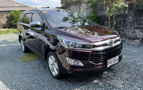Selling Red Toyota Innova 2019 in Quezon-2