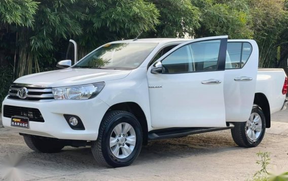 Sell Pearl White 2020 Toyota Hilux in Quezon City-1