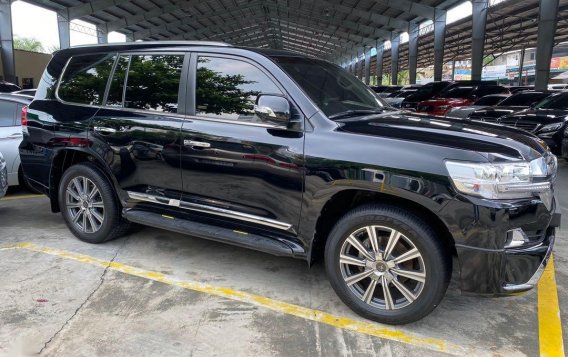 Black Toyota Land Cruiser 2018 for sale in Manila