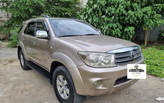 Sell Beige 2008 Toyota Fortuner in Cebu City