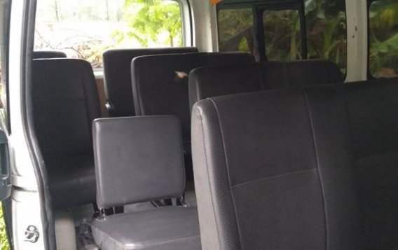 Silver Toyota Hiace 2019 for sale in Manual-5