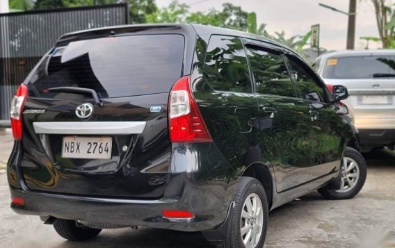 Black Toyota Avanza 2016 for sale in Automatic-2