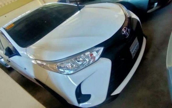 White Toyota Vios 2021 for sale in Quezon-1