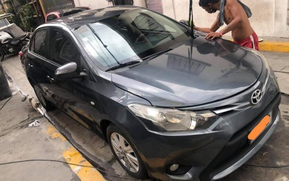 Selling Grey Toyota Vios 2016 in Quezon-2