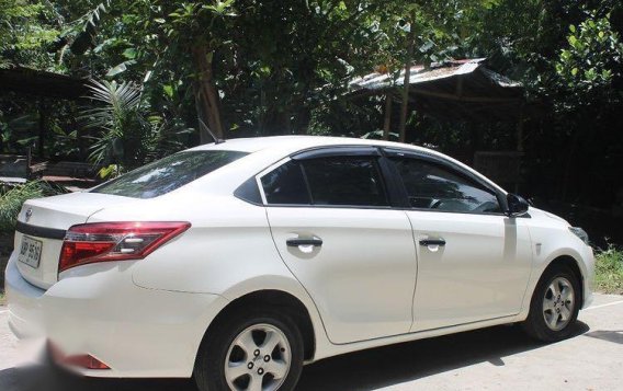 Selling White Toyota Vios 2016 in Lemery-3