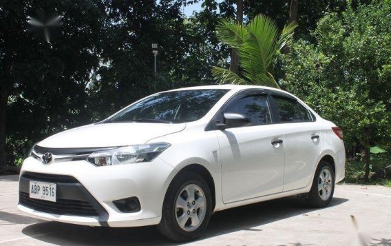 Selling White Toyota Vios 2016 in Lemery-6