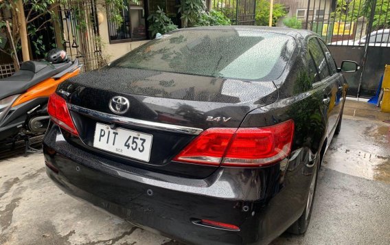 Sell 2011 Black Toyota Camry-2