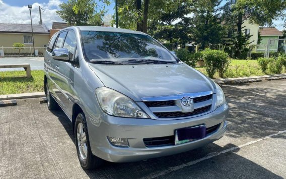 Silver Toyota Innova 2008 for sale in Automatic-1