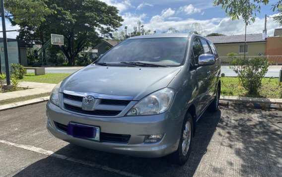 Silver Toyota Innova 2008 for sale in Automatic