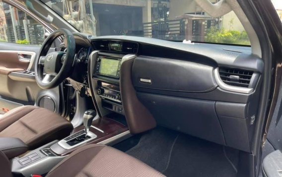 Sell Brown 2019 Toyota Fortuner in Quezon City-6