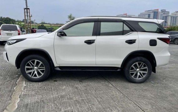 Selling Pearl White Toyota Fortuner 2018 in Pasig-7
