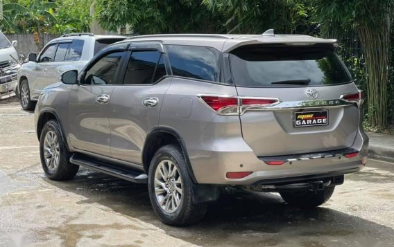 Sell Grey 2018 Toyota Fortuner in Quezon City-3