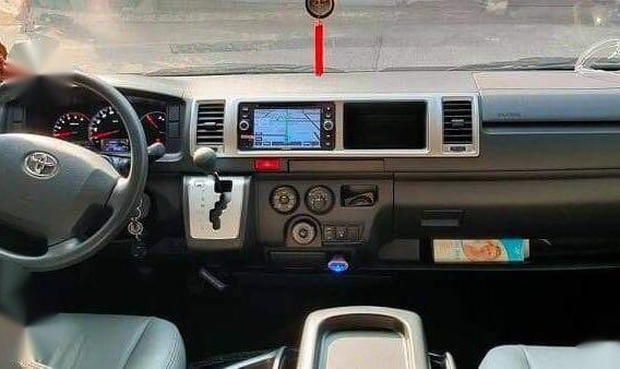 Pearl White Toyota Hiace Super Grandia 2018 for sale in Automatic-4