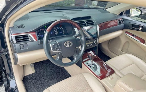 Black Toyota Camry 2014 for sale in Automatic-5