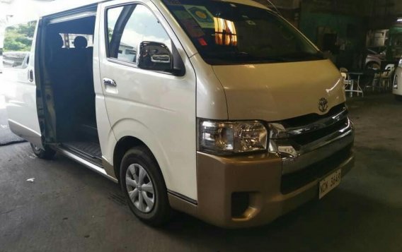  White Toyota Hiace 2017 for sale in Quezon City-1